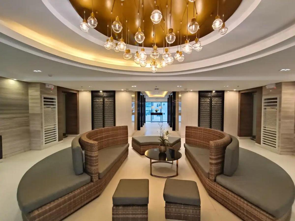 Penthouse Studio At Fame Residence 41St Floor, Shangrila-Megamall Manila Exteriér fotografie